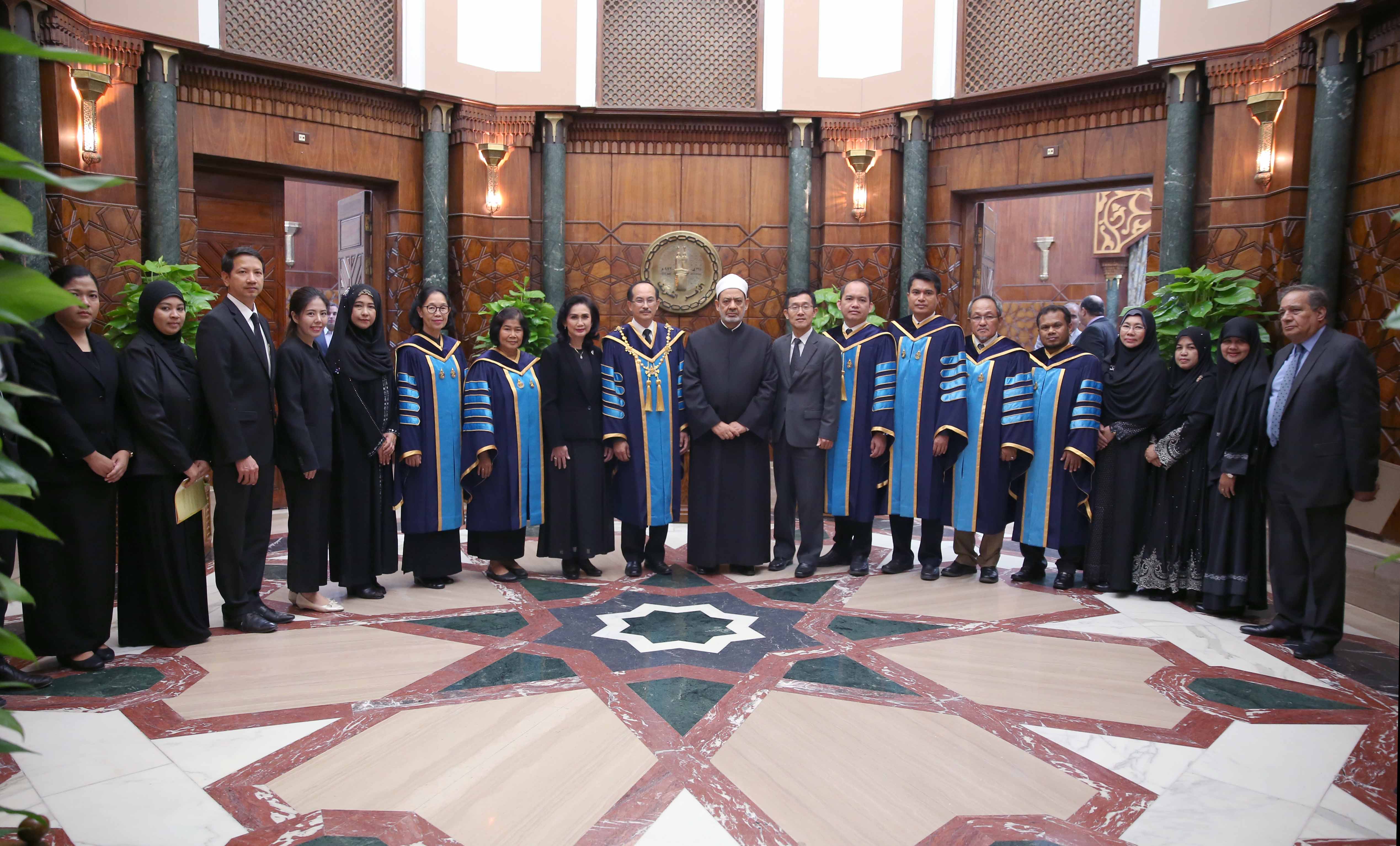 A08V0272 copy